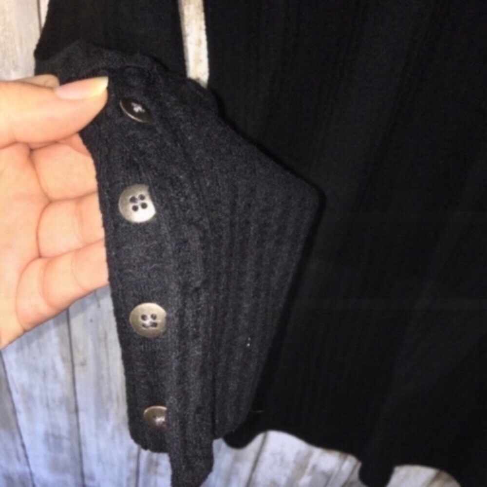 Chaser Black Knit Sweater - Picture 5 of 7